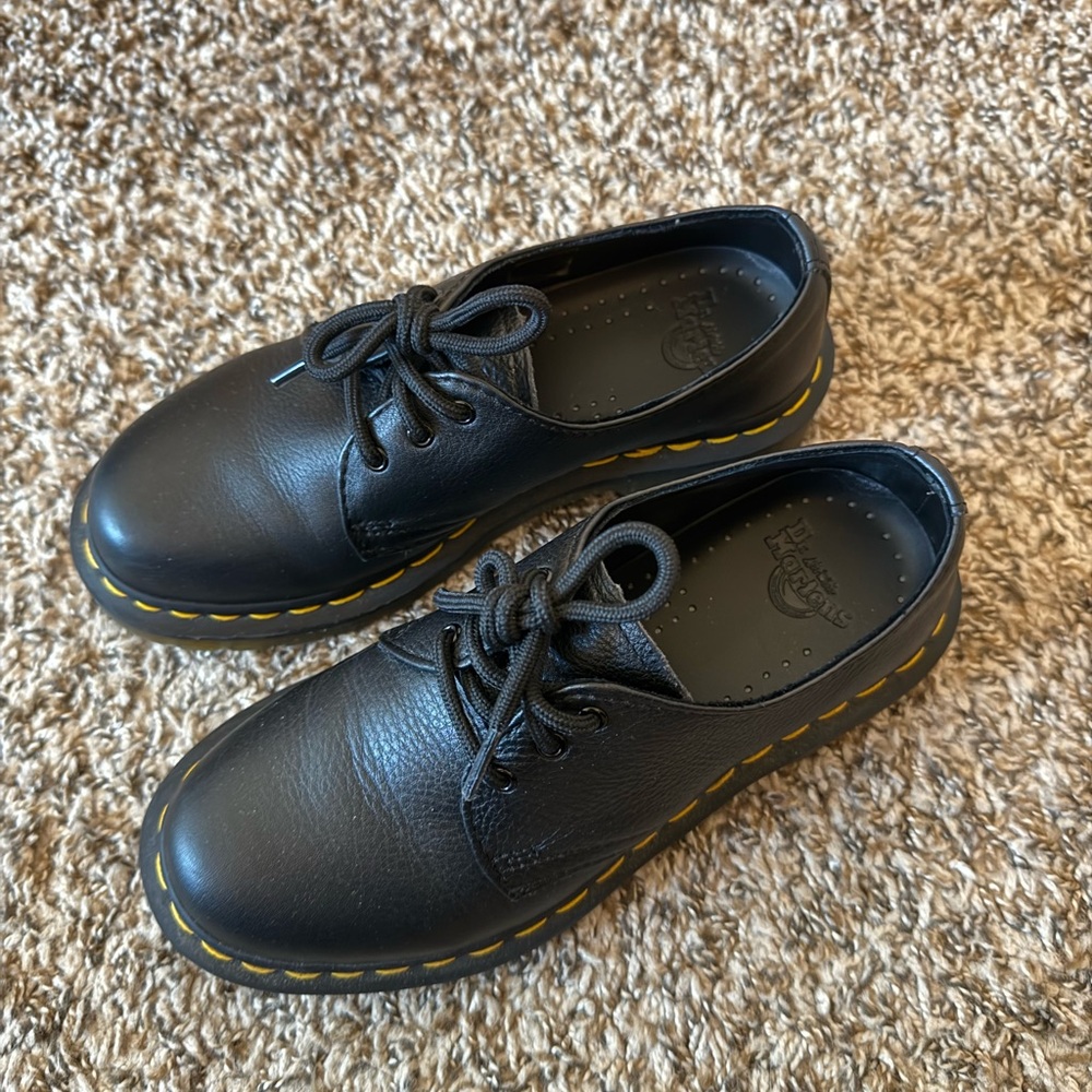 Dr. Martens 1461 WOMEN'S VIRGINIA LEATHER OXFORD SHOES